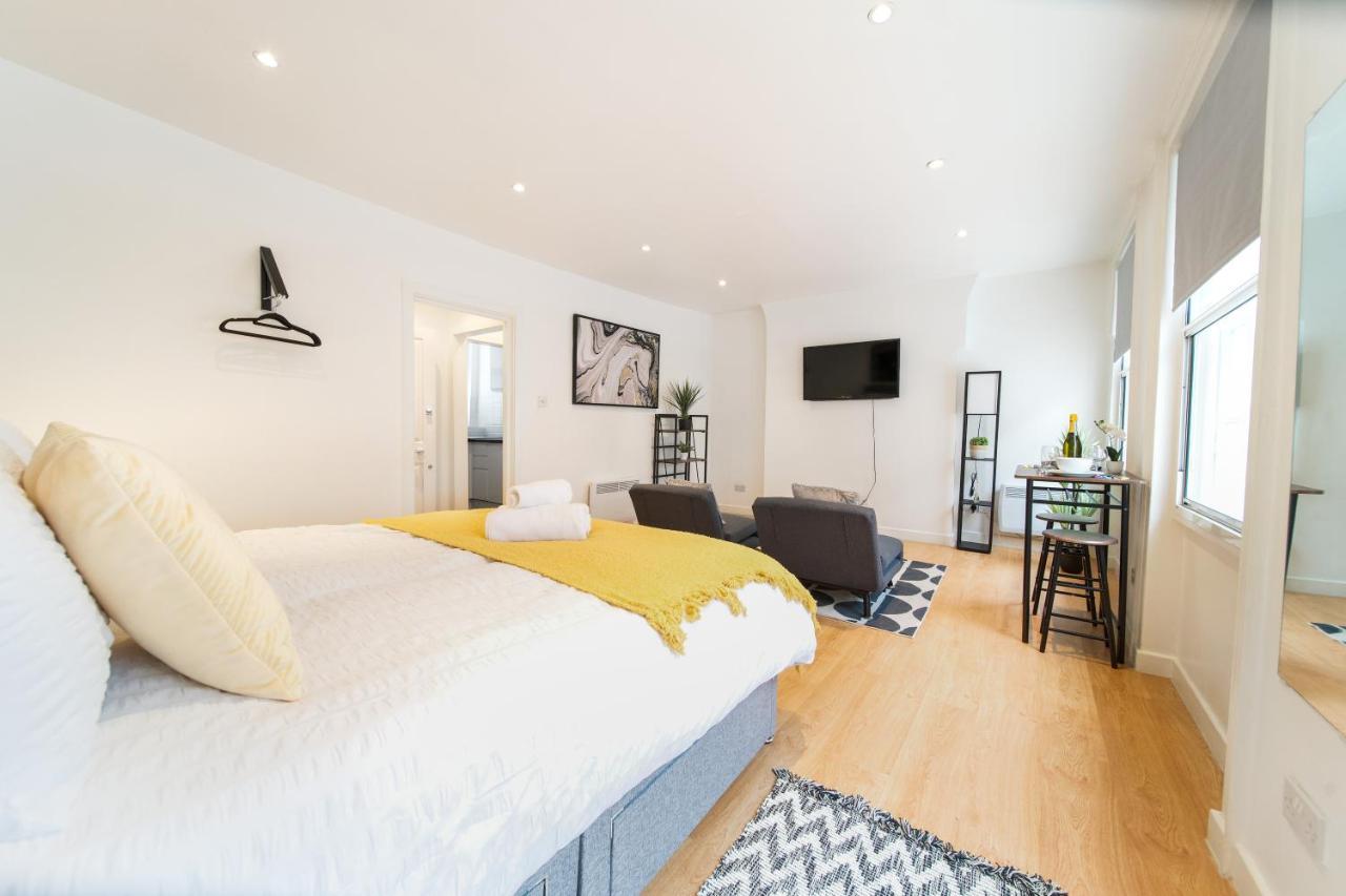 Livestay-Fabulous One Bed Apartments On Covent Garden London Eksteriør billede