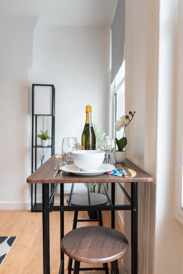 Livestay-Fabulous One Bed Apartments On Covent Garden London Eksteriør billede