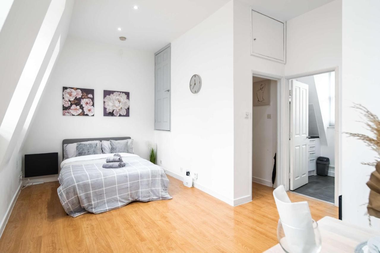 Livestay-Fabulous One Bed Apartments On Covent Garden London Eksteriør billede
